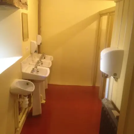 Painter & Decorator